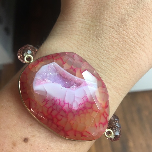 Anthropologie Geode agate pink fuchsia bracelet - Picture 5 of 5